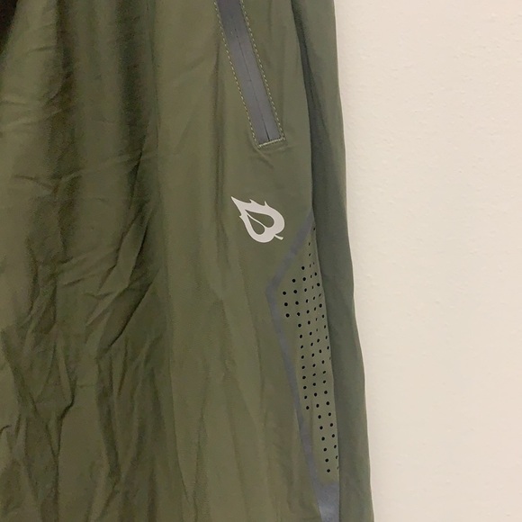 BA Leaf army green jogging pants size XXL - Picture 2 of 8
